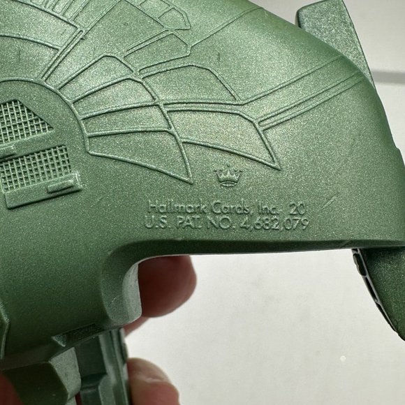 Hallmark Keepsake Ornament Star Trek Romulan Warbird Light Magic Christmas - Picture 8 of 11